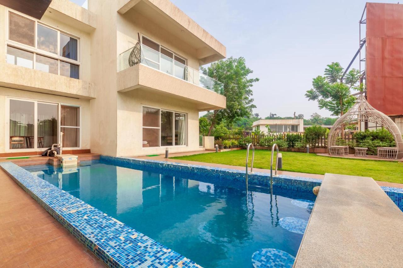 Villa Azul By Stayvista, Offering A Snooker Table, Terrace, Swimming Pool & A Spacious Lawn With A Charming Gazebo For A Perfect Getaway Lonavla Exterior foto