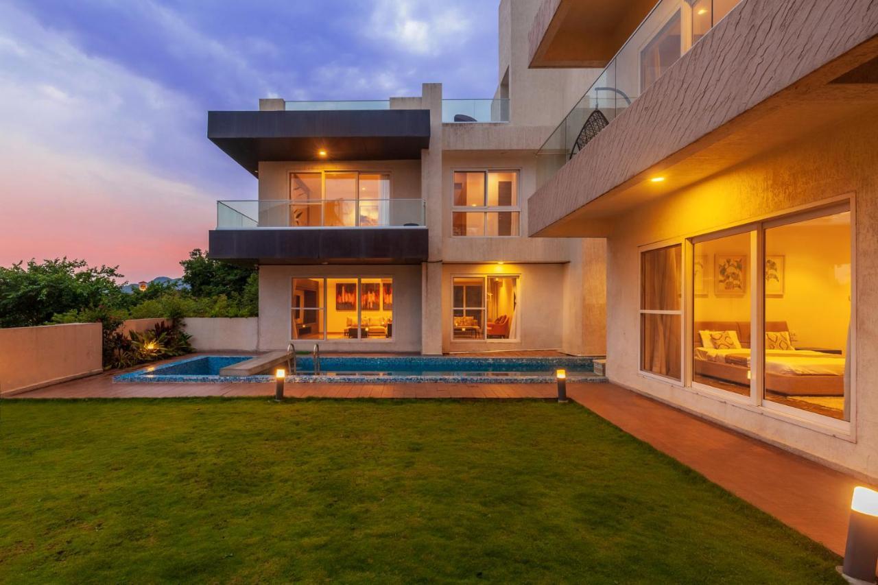 Villa Azul By Stayvista, Offering A Snooker Table, Terrace, Swimming Pool & A Spacious Lawn With A Charming Gazebo For A Perfect Getaway Lonavla Exterior foto