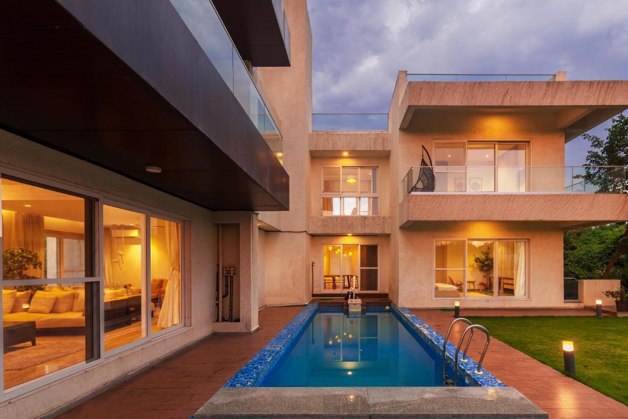 Villa Azul By Stayvista, Offering A Snooker Table, Terrace, Swimming Pool & A Spacious Lawn With A Charming Gazebo For A Perfect Getaway Lonavla Exterior foto